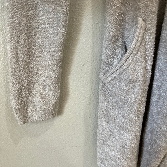 Barefoot Dreams Cozy Chic Lite Island Wrap Cardigan Gray - Picture 7 of 7